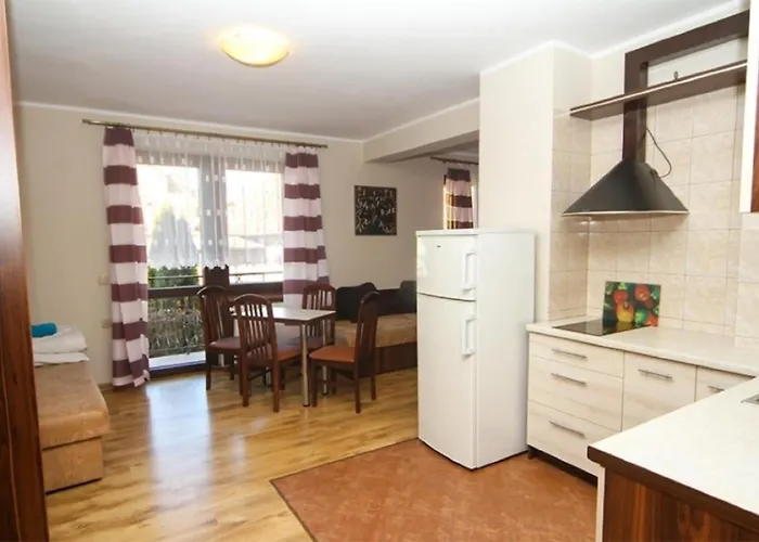 Wielorybek Junior Ξενοδοχείο με διαμερίσματα Kąty Rybackie